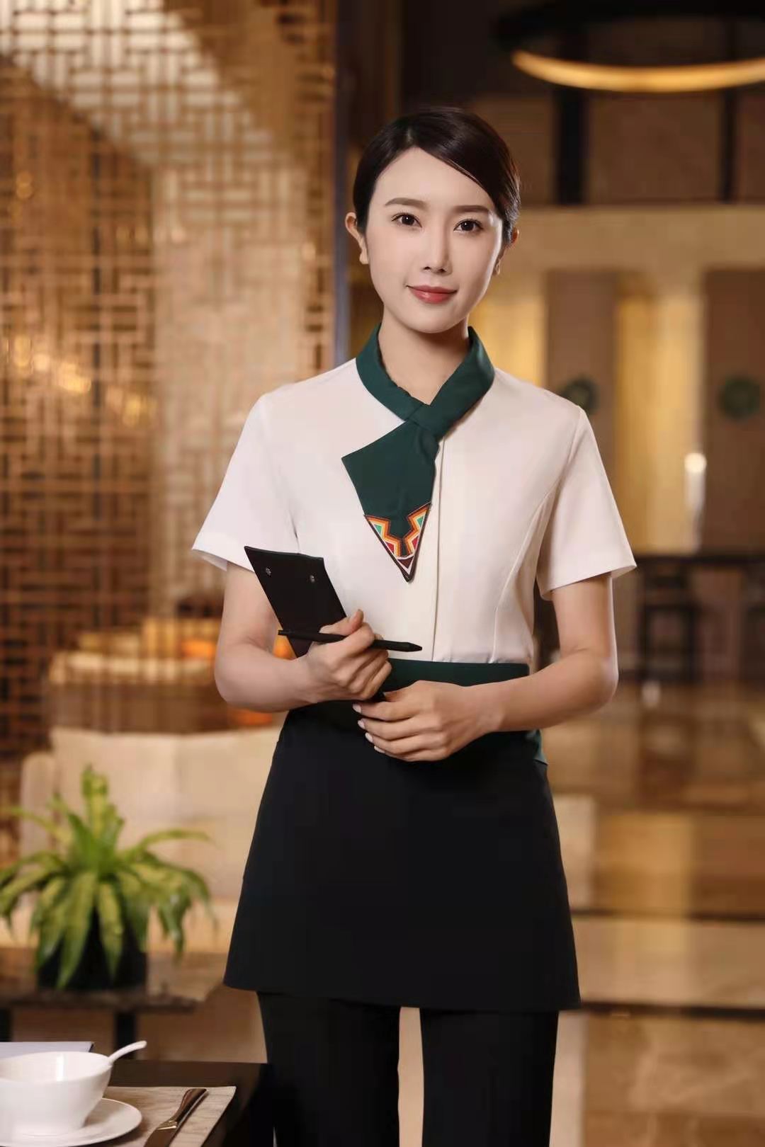 酒店服装